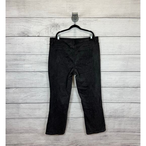 RFM Los Angeles Plus Size Black Distressed Straight Leg Jeans Size 24 - Picture 6 of 8